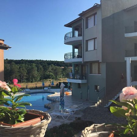 Dream Bay Family Hotel Tsarevo Exteriör bild